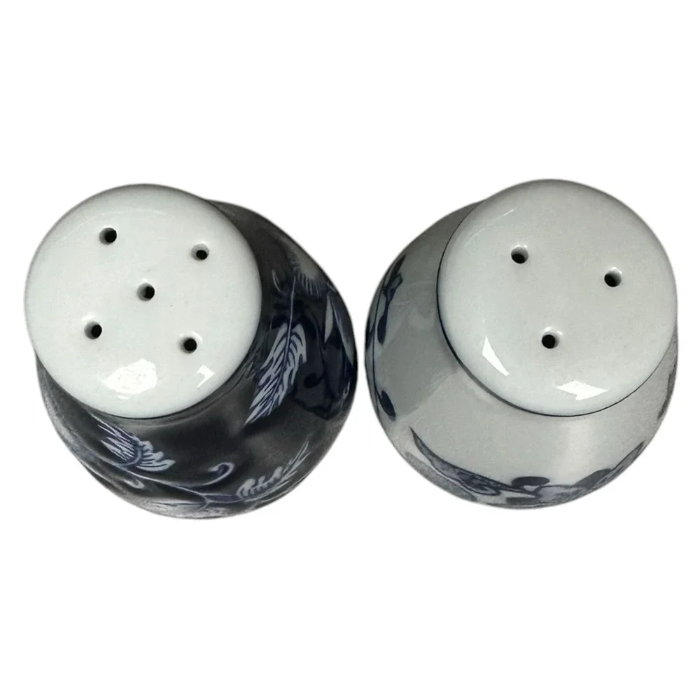 Pier 1 Mandarin Porcelain Salt Pepper Shakers Cobalt Blue&White Chinoiserie Set